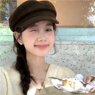 拿针的女孩